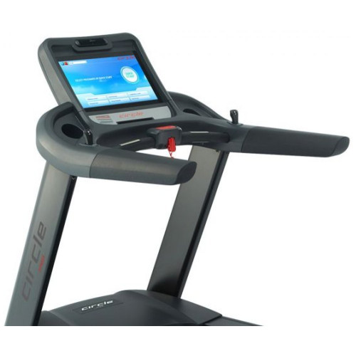 Беговая дорожка  Circle Fitness M8E Plus Black - фото №3